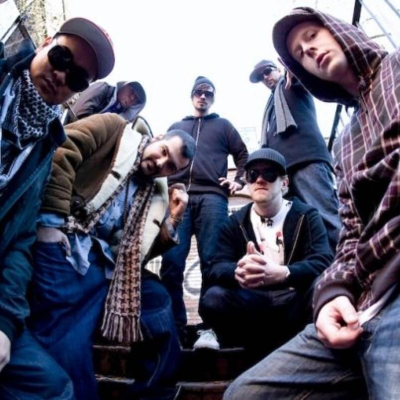 Cover image for Sweatshop Union