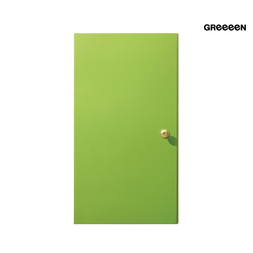 Album cover art for "扉 (Tobira)" by GReeeeN