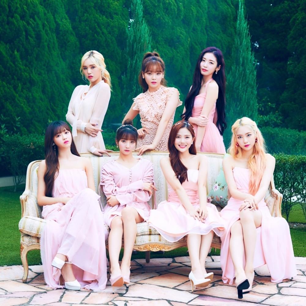 Album cover art for "Lemonade" by OH MY GIRL