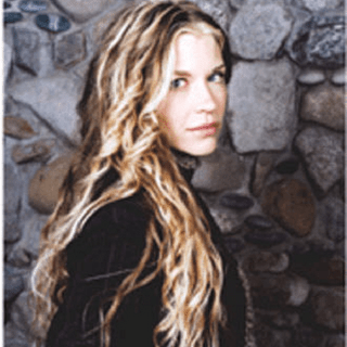 Charlotte Martin Profile Picture Photo of Charlotte Martin