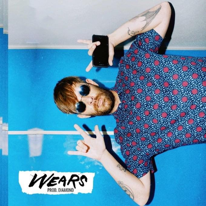 Album cover art for "Wears" by Senamo