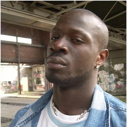 Black V-Ner Profile Picture Photo of Black V-Ner