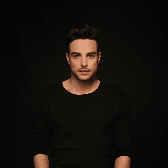 Photo of Aris Makris
