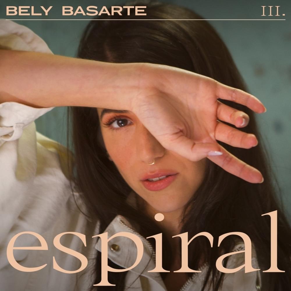 Album cover art for "Espiral" by Bely Basarte