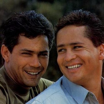 Leandro & Leonardo Profile Picture Photo of Leandro & Leonardo