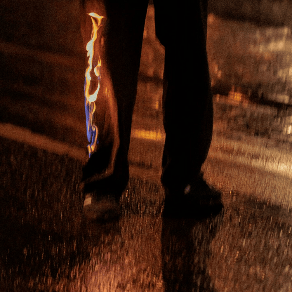 Album cover art for "tau mich auf" by Zartmann
