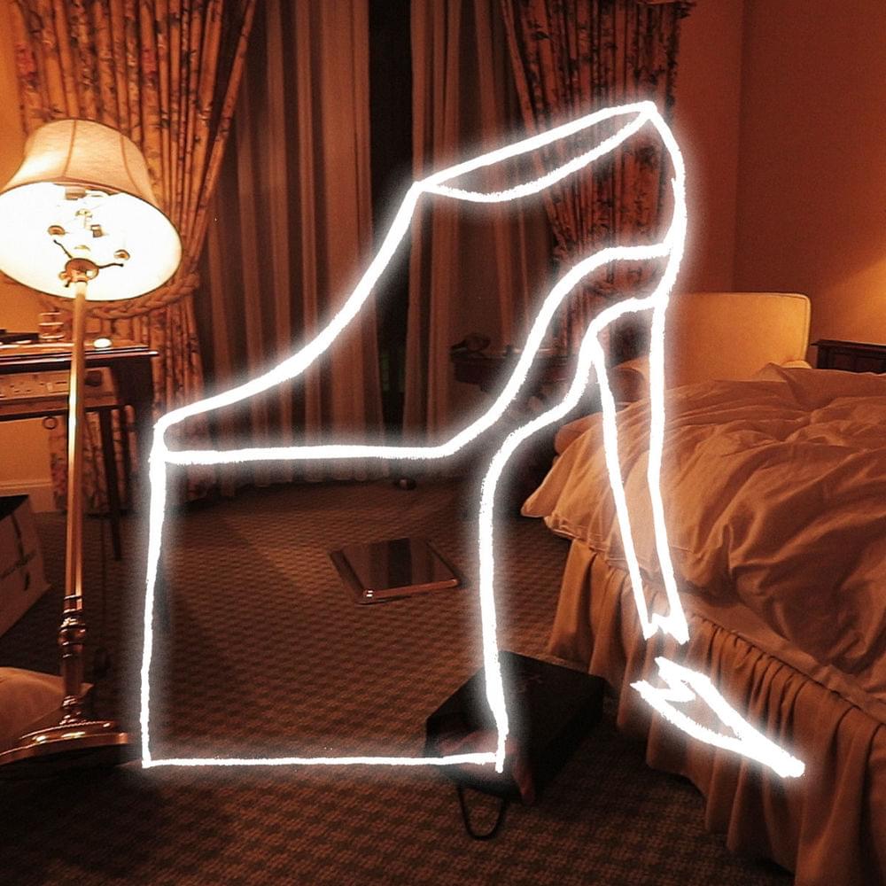 Album cover art for "Alles Gucci" by Haiyti