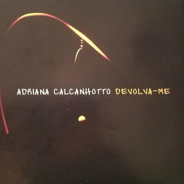 Album cover art for "Devolva-Me" by Adriana Calcanhotto