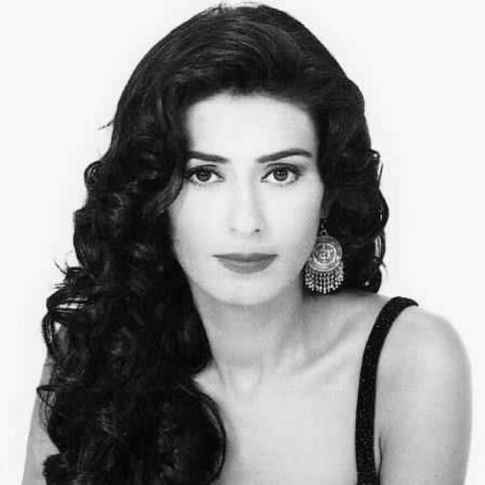 Yıldız Tilbe Profile Picture Photo of Yıldız Tilbe