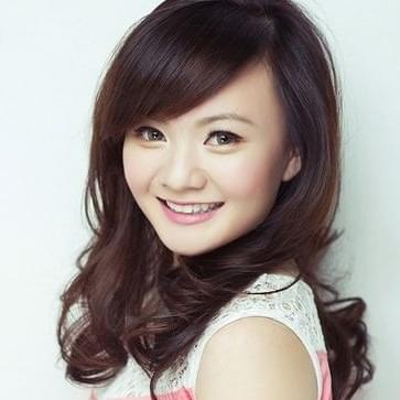 Cover image for Xuân Mai