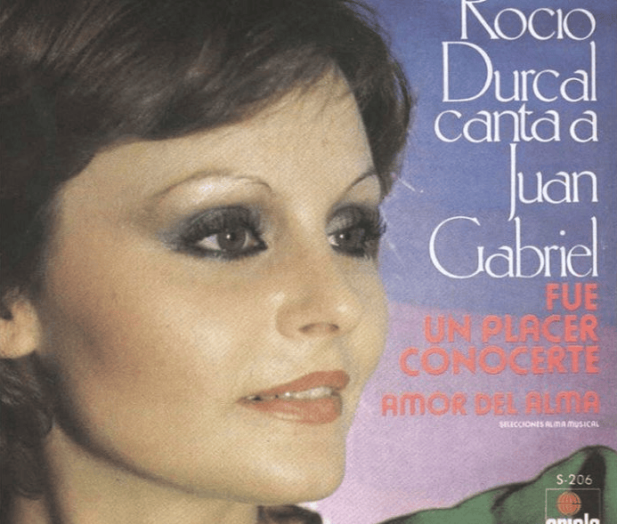 Album cover art for "Amor del Alma" by Rocío Dúrcal
