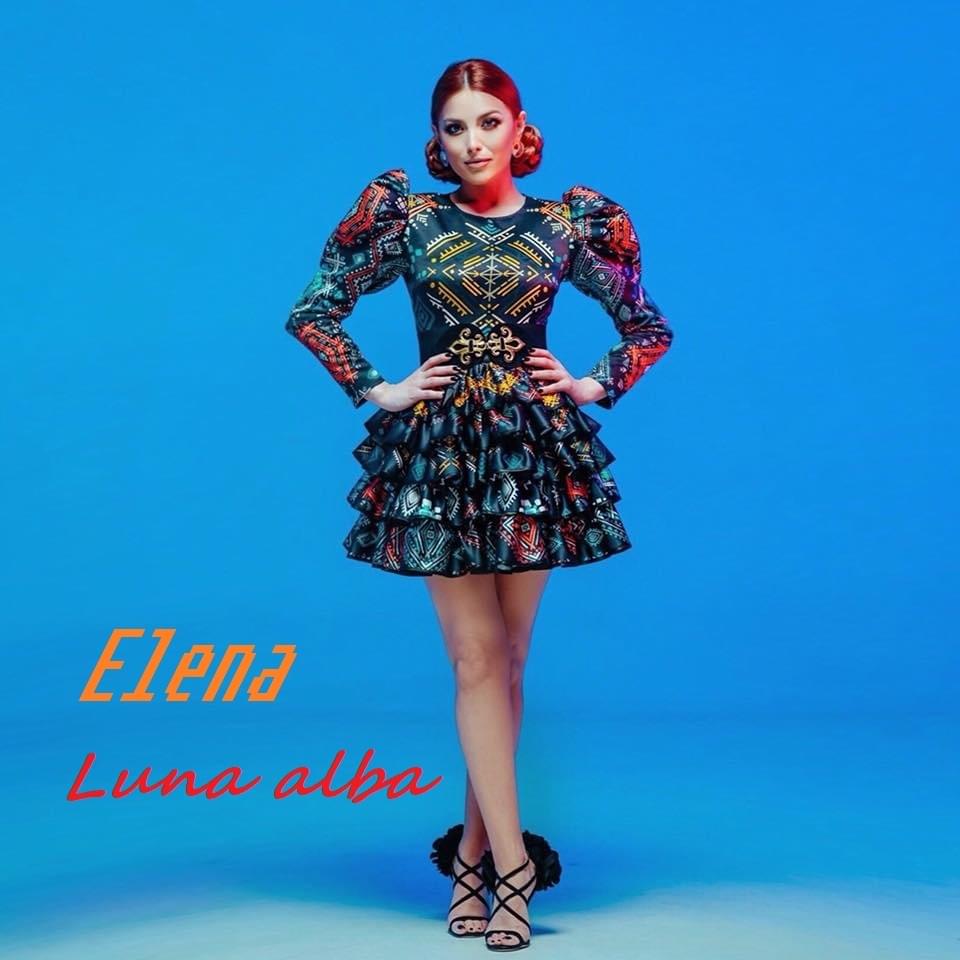 Lunâ albâ by Elena Gheorghe