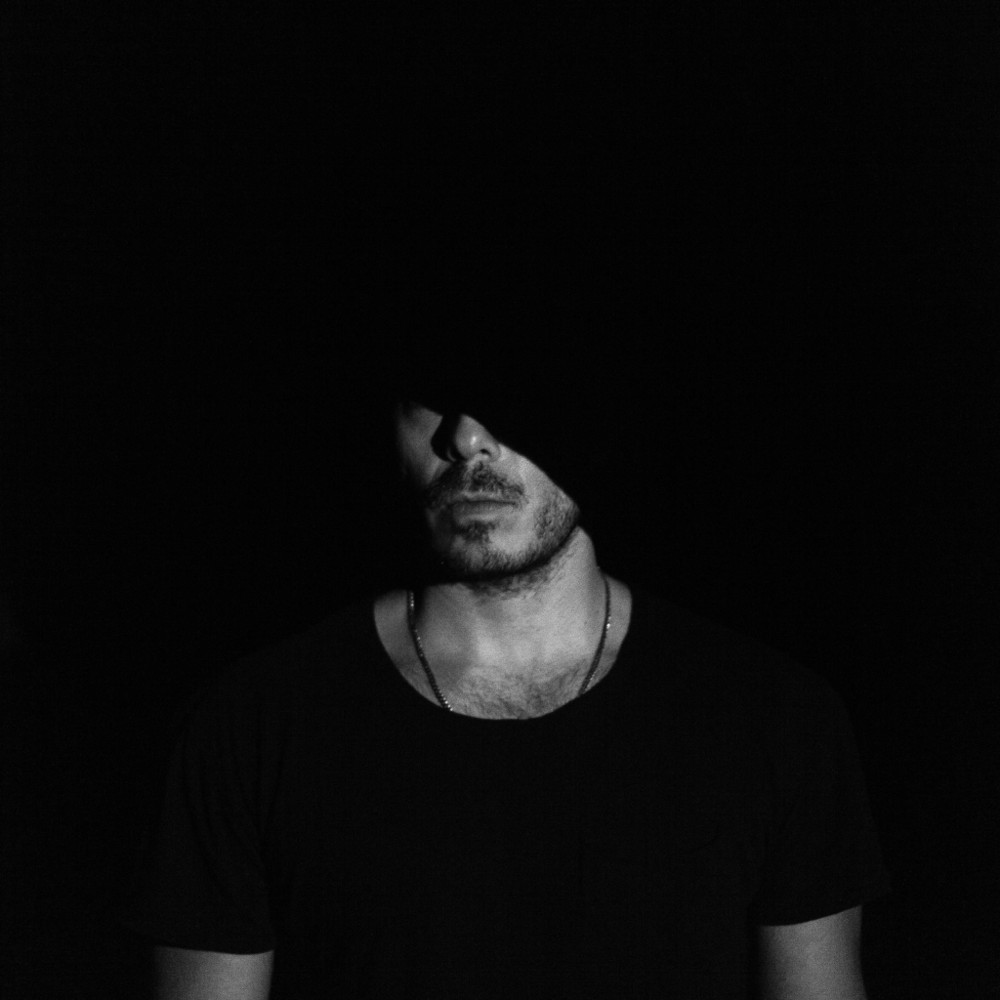 Album cover art for "Grandes Éxitos" by José Madero