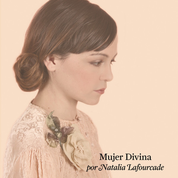 Album cover art for "Mujer Divina" by Natalia Lafourcade & Adrián Dárgelos