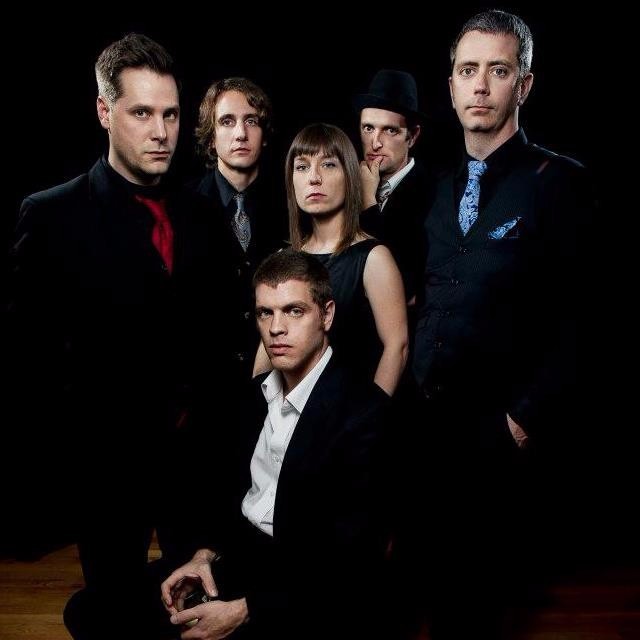 Cover image for The Tossers