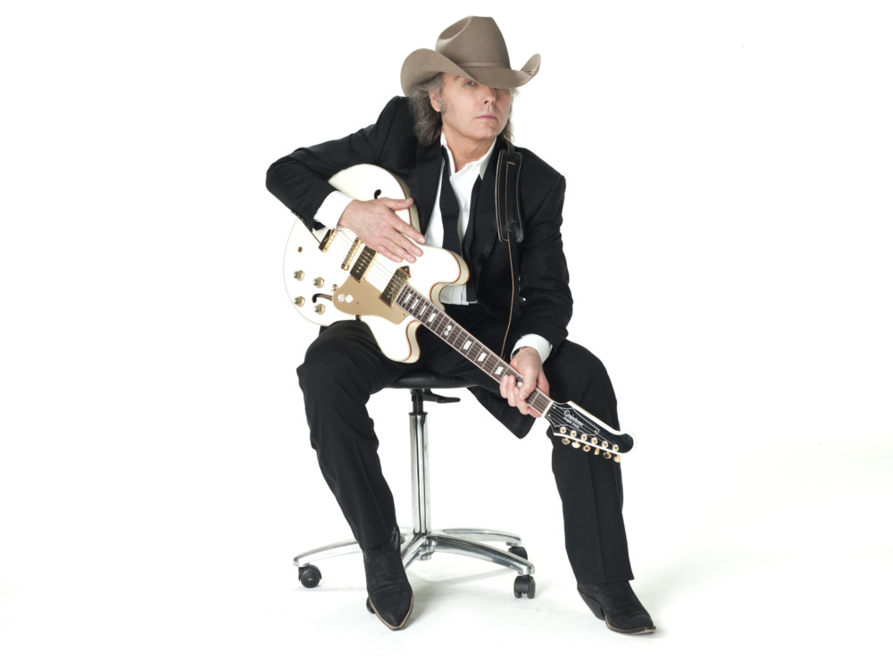 Dwight Yoakam Profile Picture Photo of Dwight Yoakam