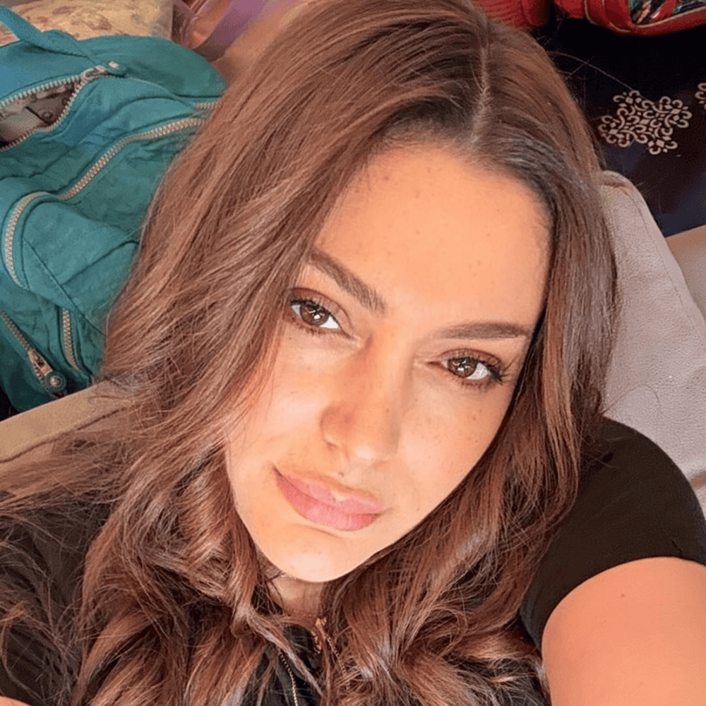 Cover image for Maya Nasri - مايا نصري