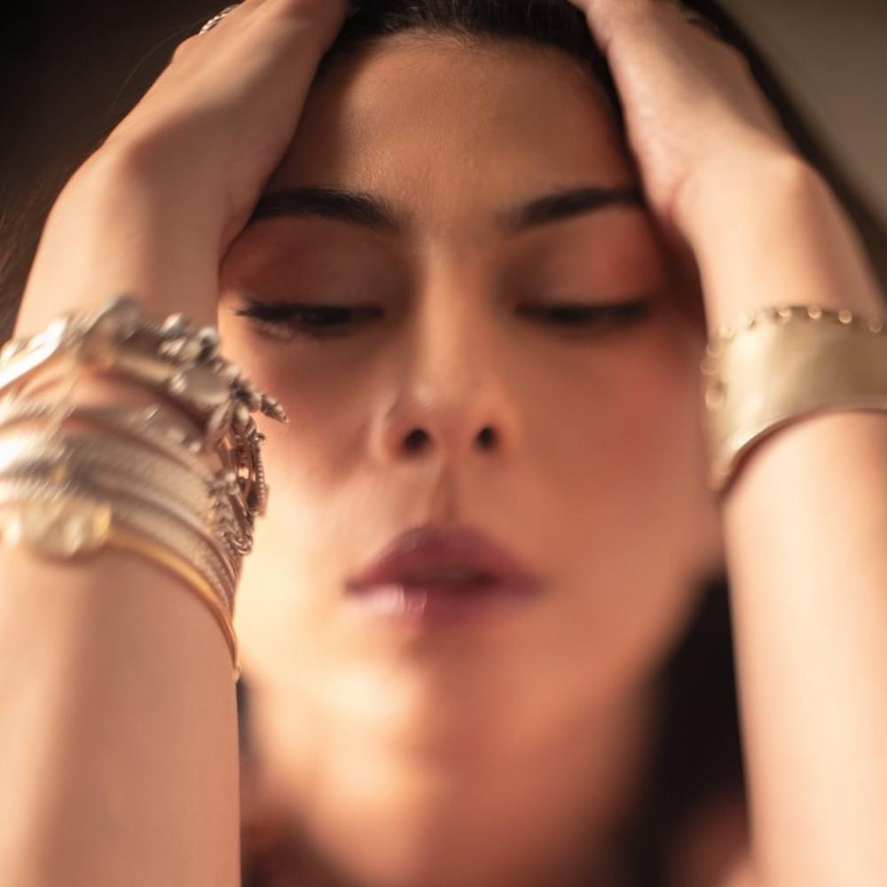 Meesha Shafi Profile Picture Photo of Meesha Shafi
