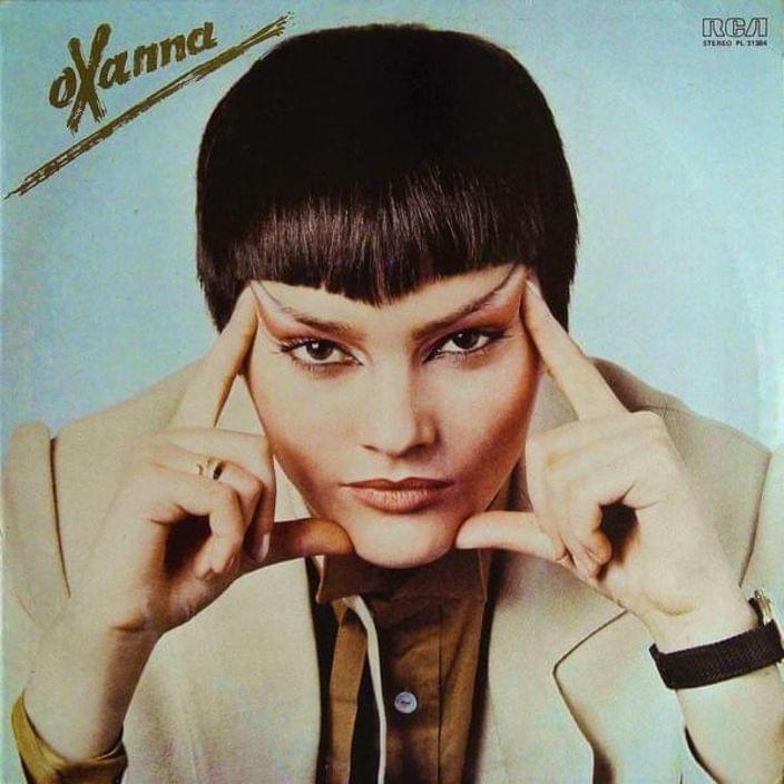 Album cover art for "Tu non sei l’America" by Anna Oxa