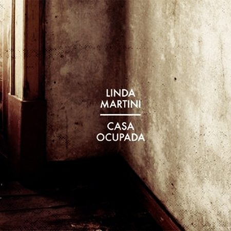 Album cover art for "Nós Os Outros" by Linda Martini