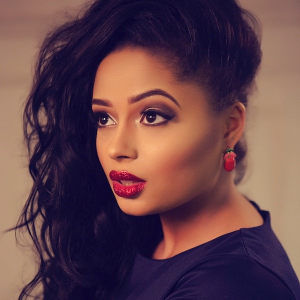 Lola Rae Profile Picture Photo of Lola Rae