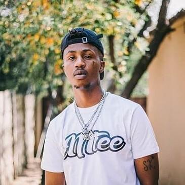 Cover image for Emtee