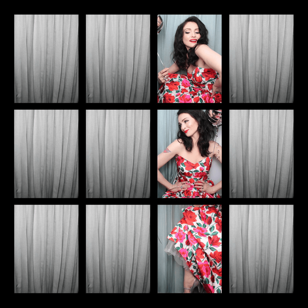 Album cover art for "Dolce Vita" by Sophie Ellis-Bextor
