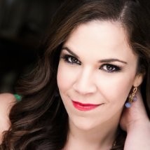Lindsay Mendez Profile Picture Photo of Lindsay Mendez