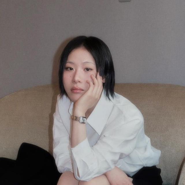 SUMIN (수민) Profile Picture Photo of SUMIN (수민)