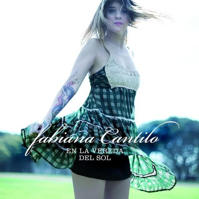 Album cover art for "Una Canción Diferente" by Fabiana Cantilo
