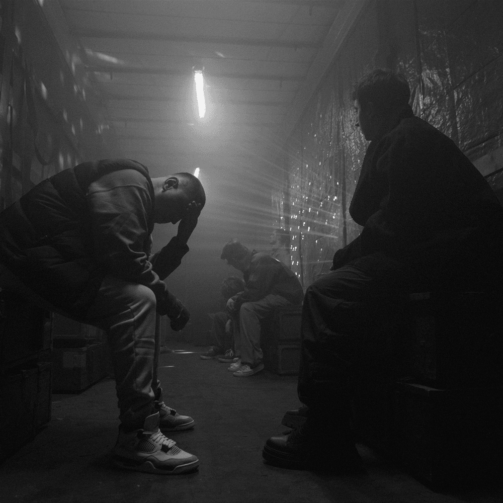 Album cover art for "Uzi" by Białas & Sobel