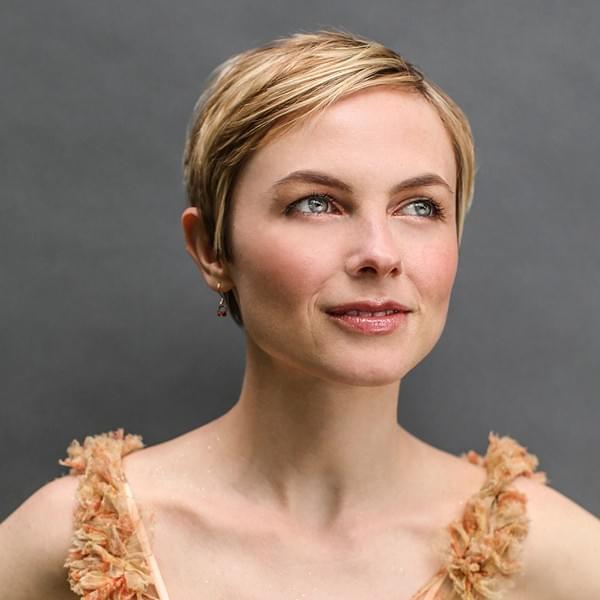 Photo of Kat Edmonson
