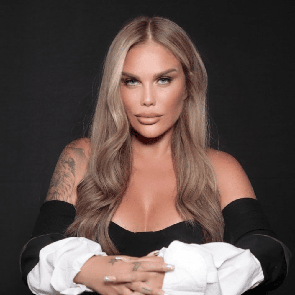 Photo of Nicole Saba - نيكول سابا