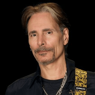 Photo of Steve Vai