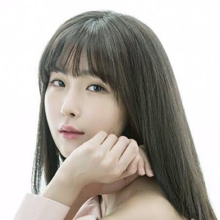 Cho Hyunyoung (조현영) Profile Picture Photo of Cho Hyunyoung (조현영)