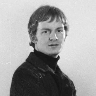 Photo of Mike Vickers