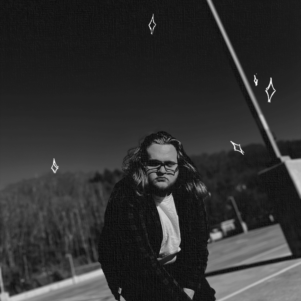 Dylan Longworth Profile Picture Photo of Dylan Longworth