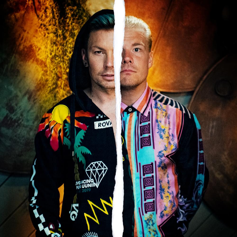 Album cover art for "Hombre (Vain elämää kausi 10)" by Antti Tuisku
