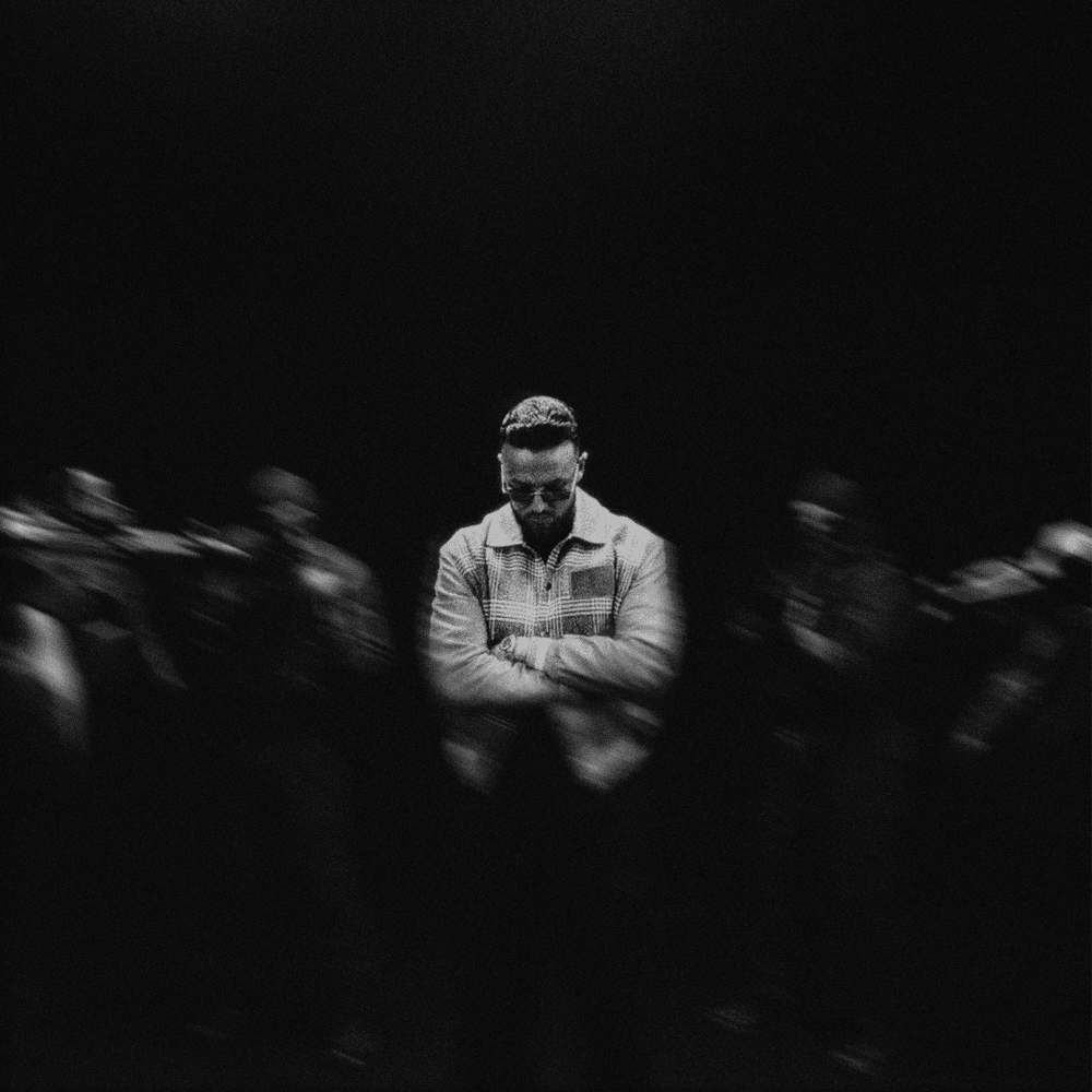 Album cover art for "Tagebuch" by Azet