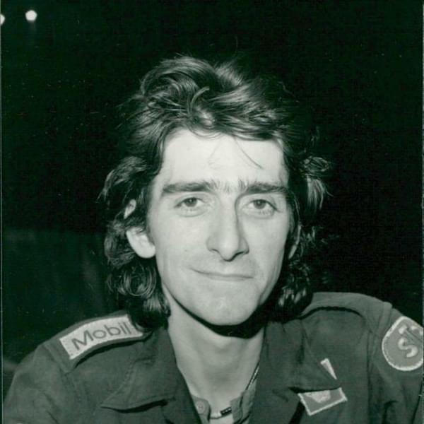 Photo of Gary Holton