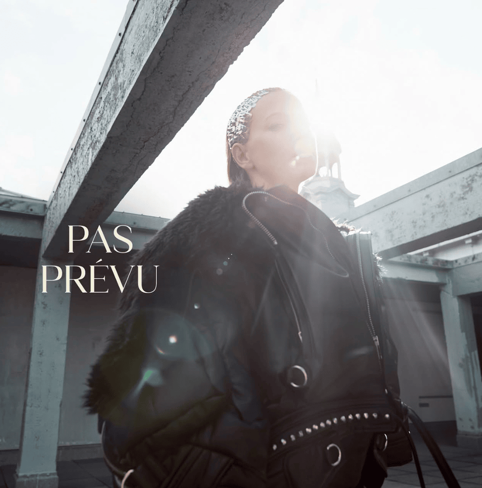 Album cover art for "PAS PRÉVU" by Marie-Mai