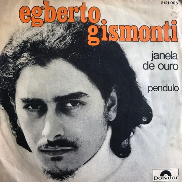 Album cover art for "Janela De Ouro" by Egberto Gismonti