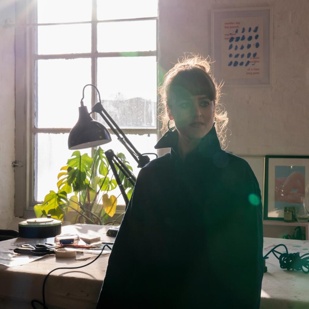 Photo of Hannah Peel