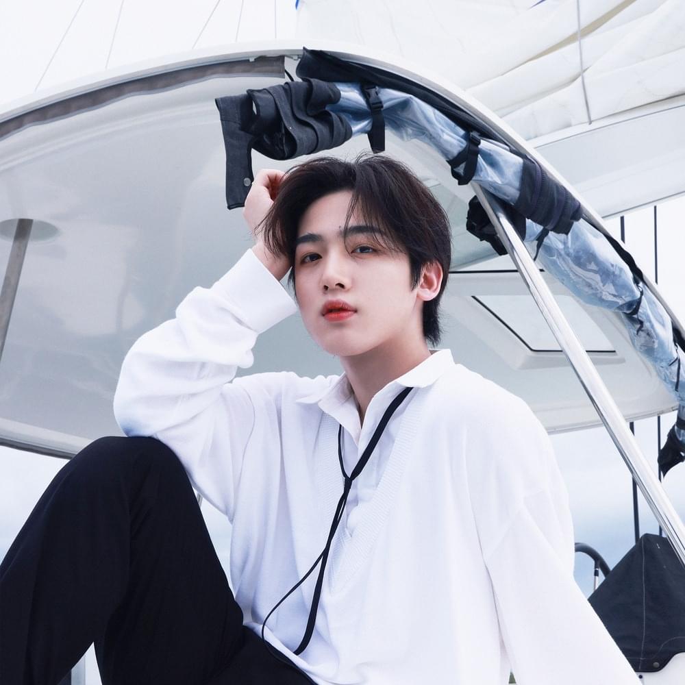 KIM YO HAN (김요한) Profile Picture Photo of KIM YO HAN (김요한)