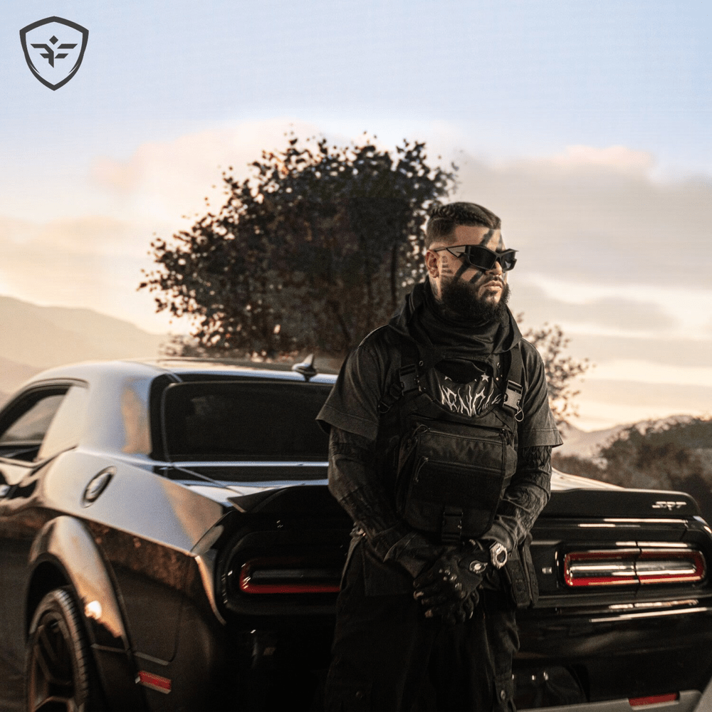 Album cover art for "Pasa_je_ro" by Farruko