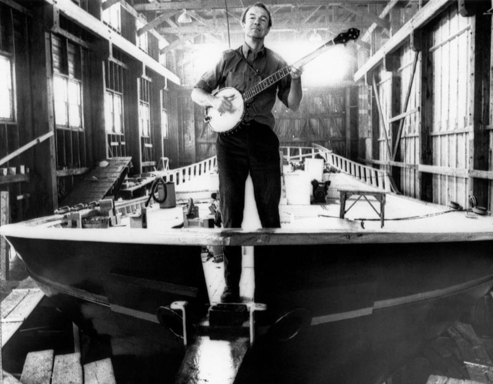 Album cover art for "My Dirty Stream (The Hudson River Song)" by Pete Seeger