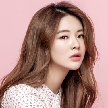 Lee Sun Bin (이선빈) Profile Picture Photo of Lee Sun Bin (이선빈)