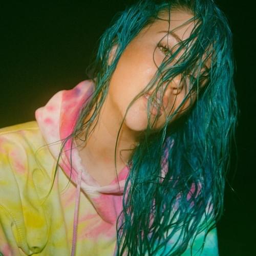 Sweatshirt by Charlotte Sands