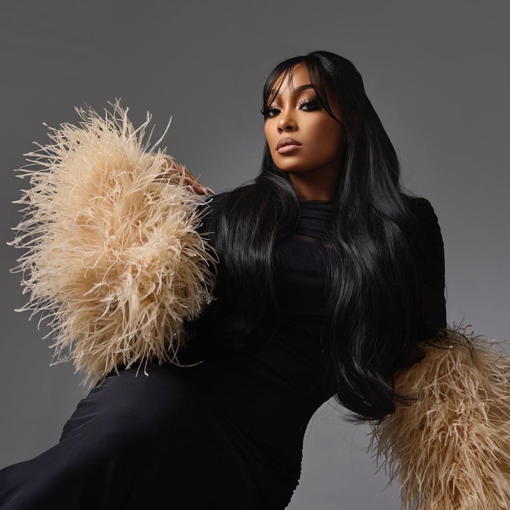 Cover image for Monica