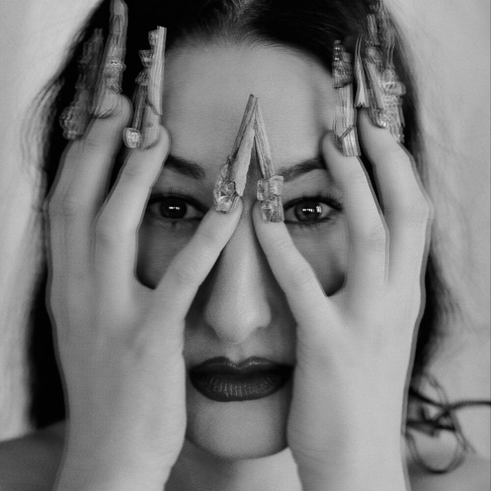 Zola Jesus Profile Picture Photo of Zola Jesus